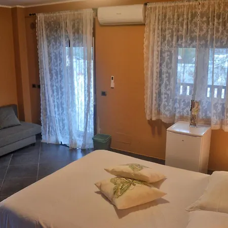 Terrazza Dell'etna Bed & Breakfast 3*